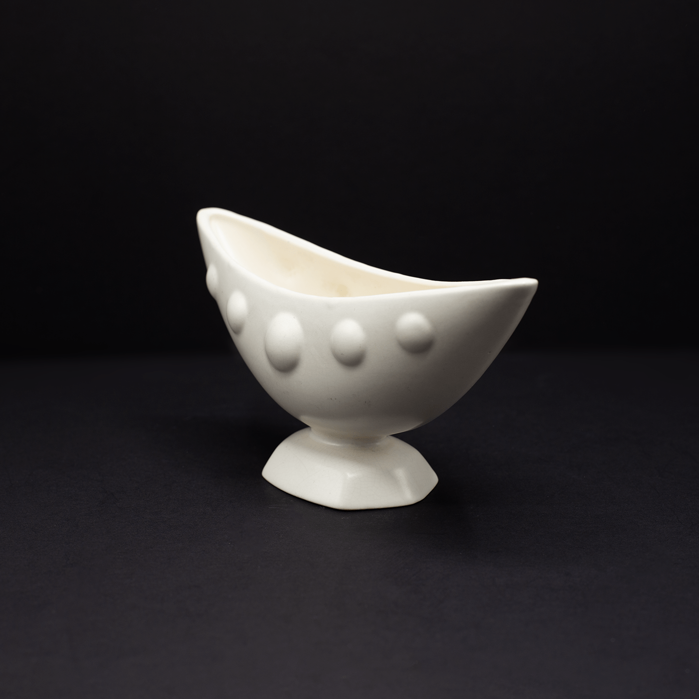A Sweet Little Mantle Vase. - FLORA BLACK