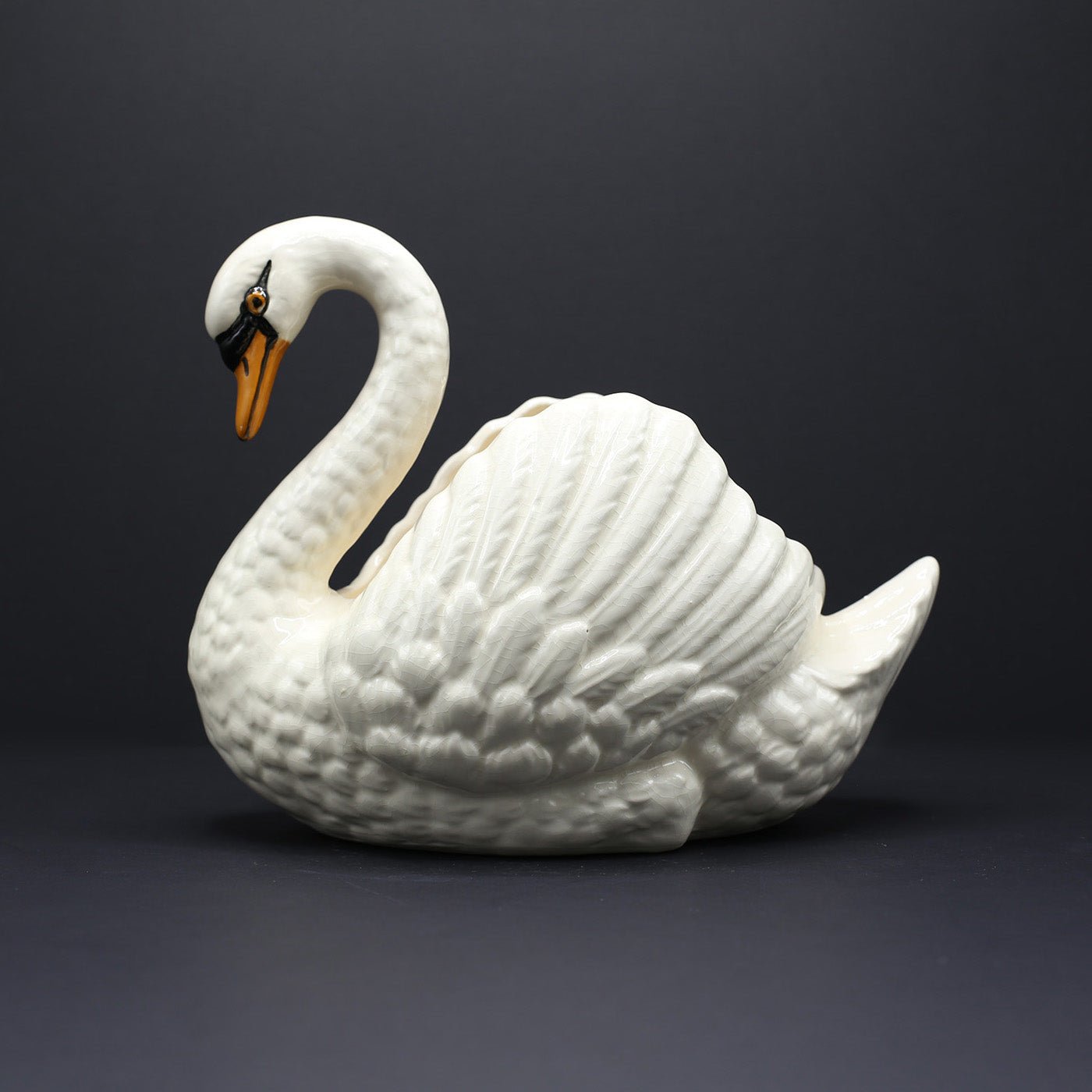 Large Swan Jardinière with Mustard Beak - FLORA BLACK