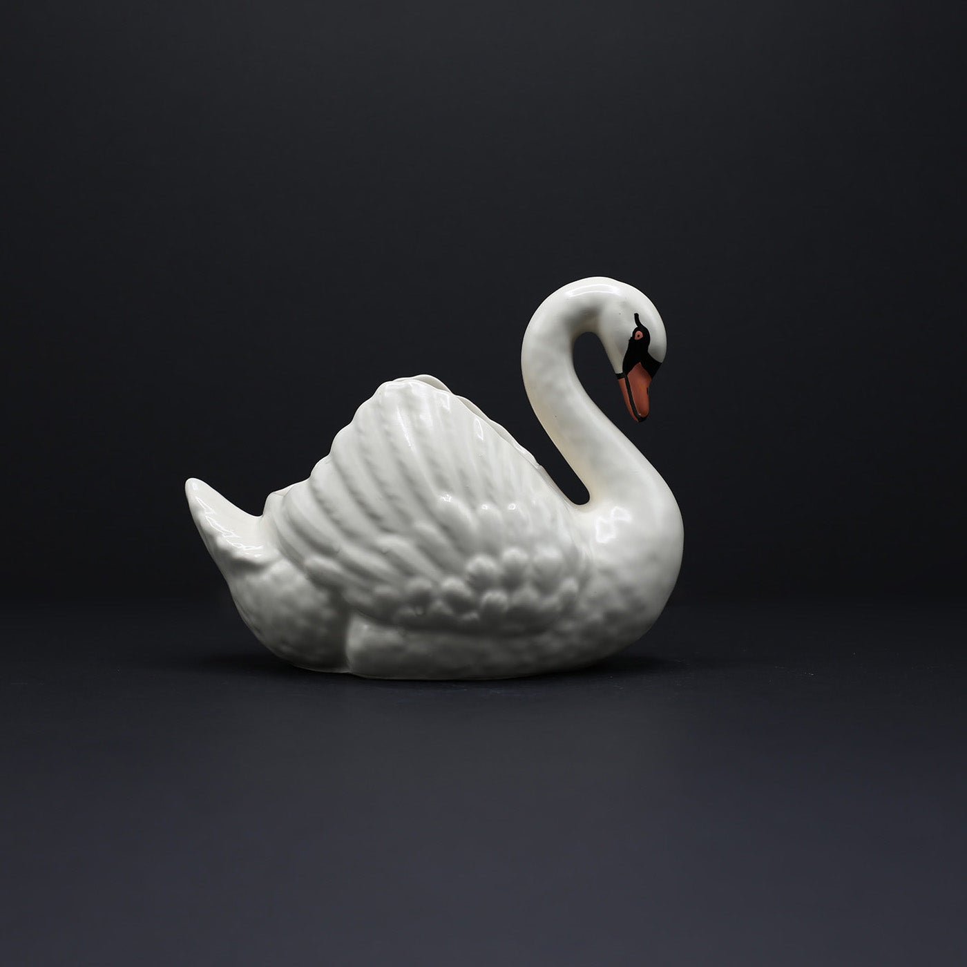 Small Swan Jardinière - FLORA BLACK